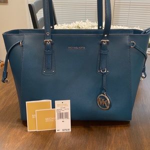 Authentic Michael Kors purse